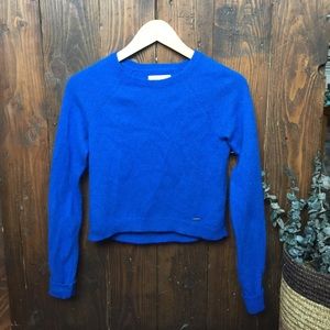 Abercrombie & Fitch Cropped Sweater